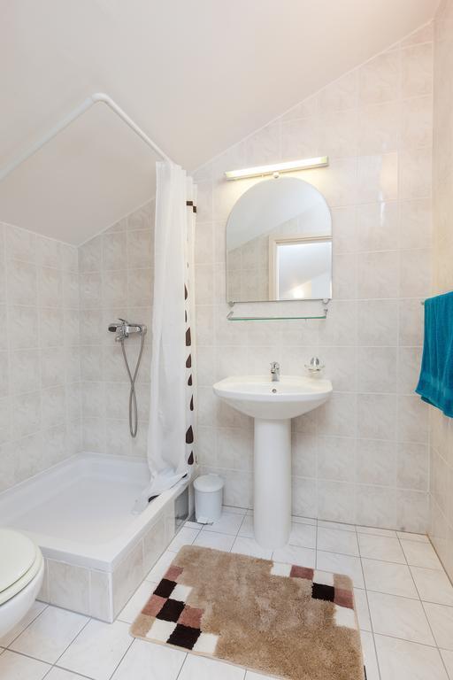 New Gallery Apartment With Beautiful View Башка-Вода Экстерьер фото